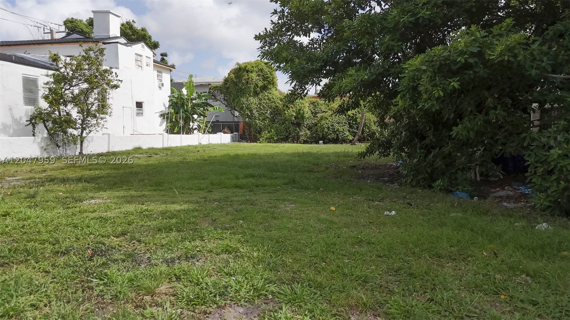 1877 Sw 7th St Property Photo 9