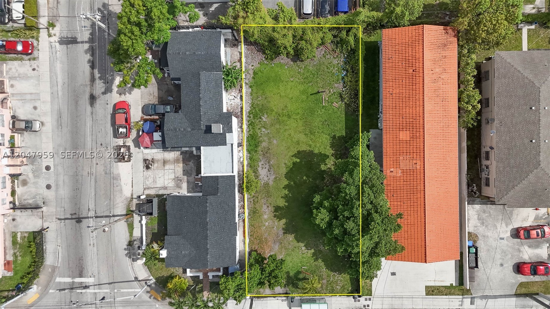 1877 Sw 7th St Property Photo 12