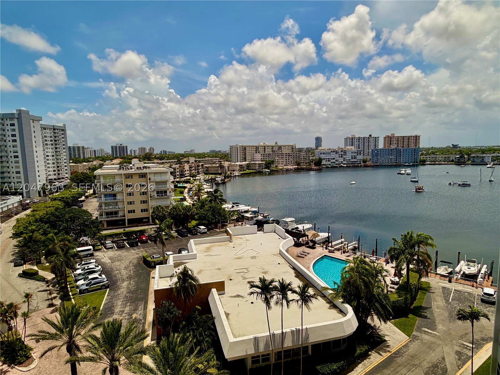 100 Golden Isles Dr 901 Property Photo 45