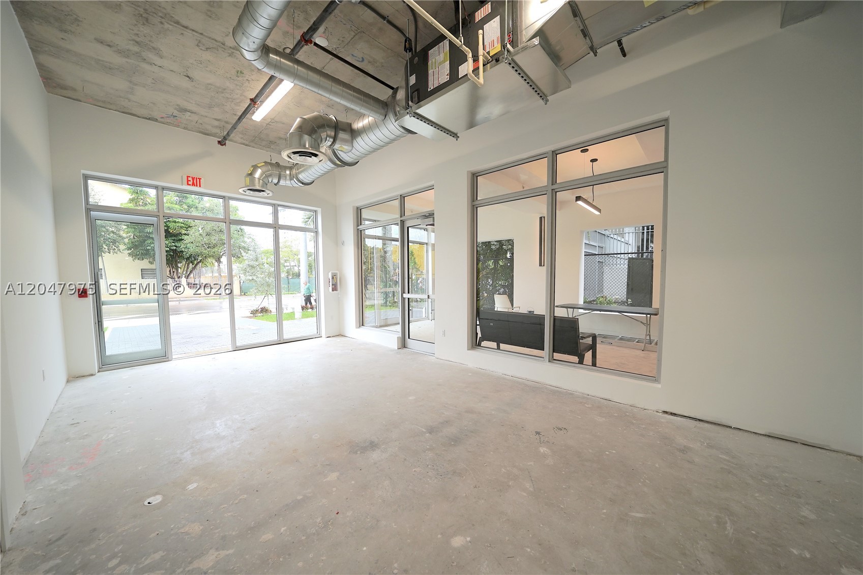 650 Sw 1st St 1 Property Photo 3