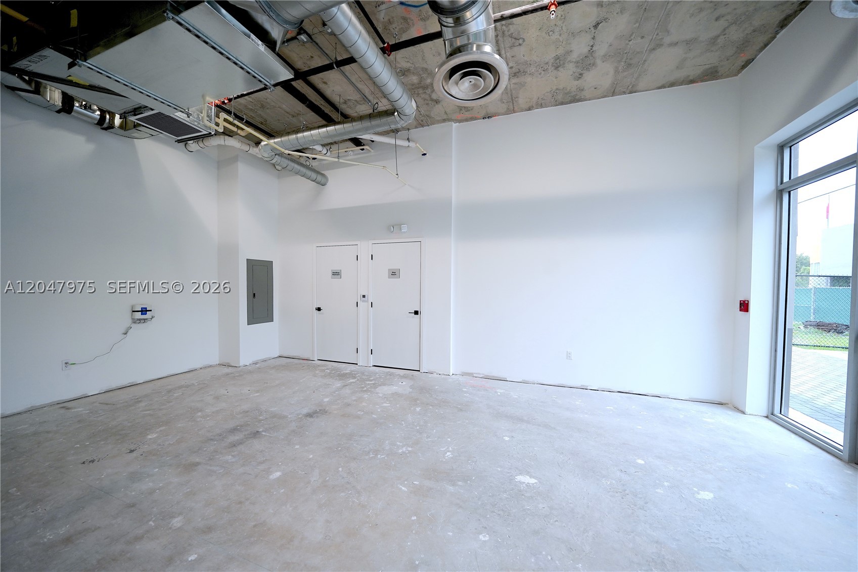 650 Sw 1st St 1 Property Photo 6