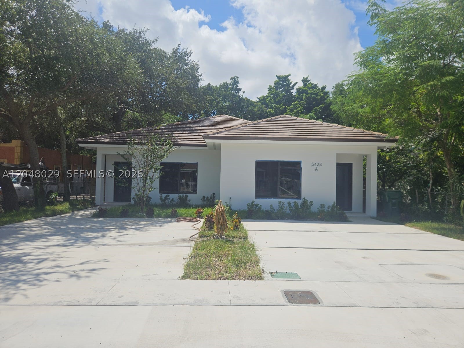 5428 NW 3rd Ave B Property Photo 1
