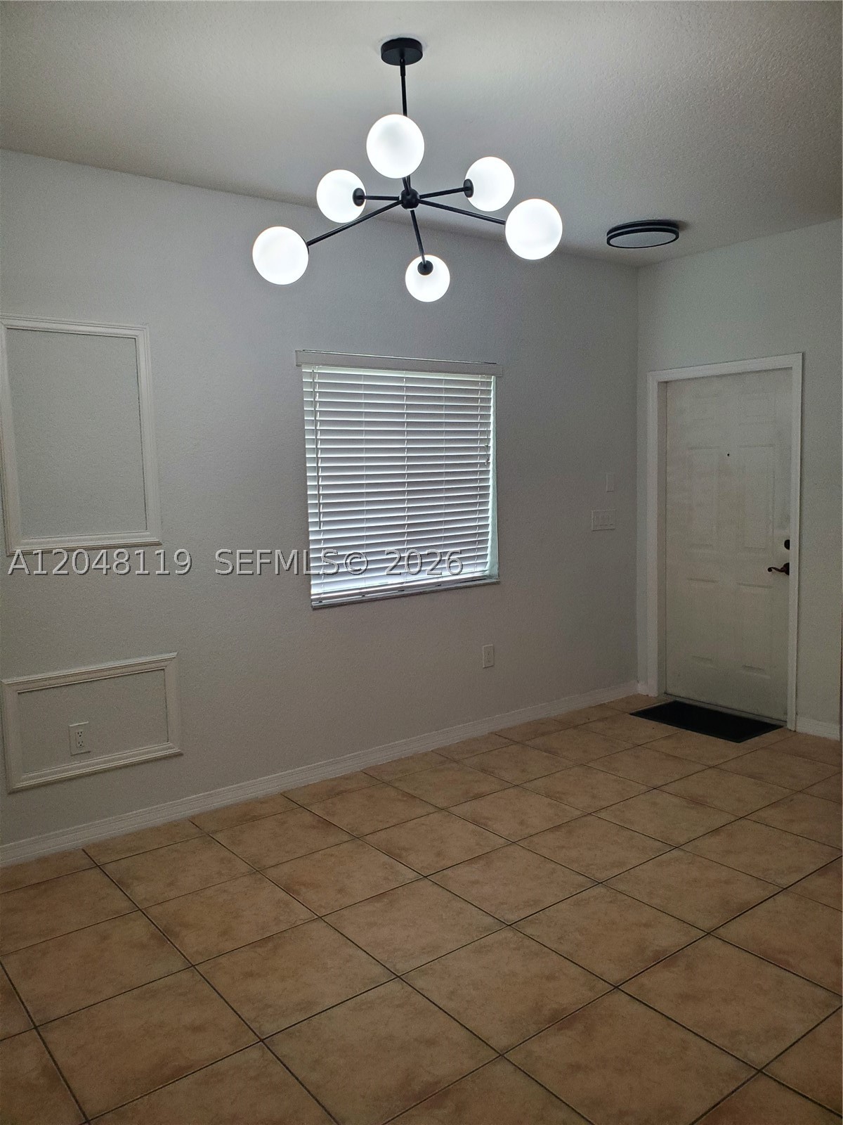 7834 Catalina Cir 7834 Property Photo 3