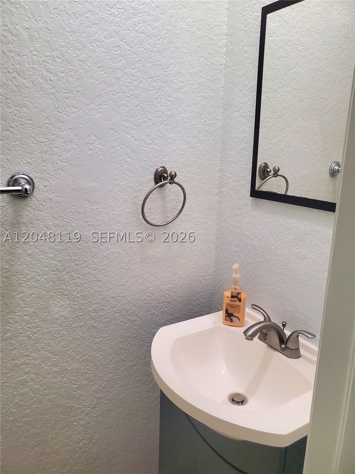 7834 Catalina Cir 7834 Property Photo 7