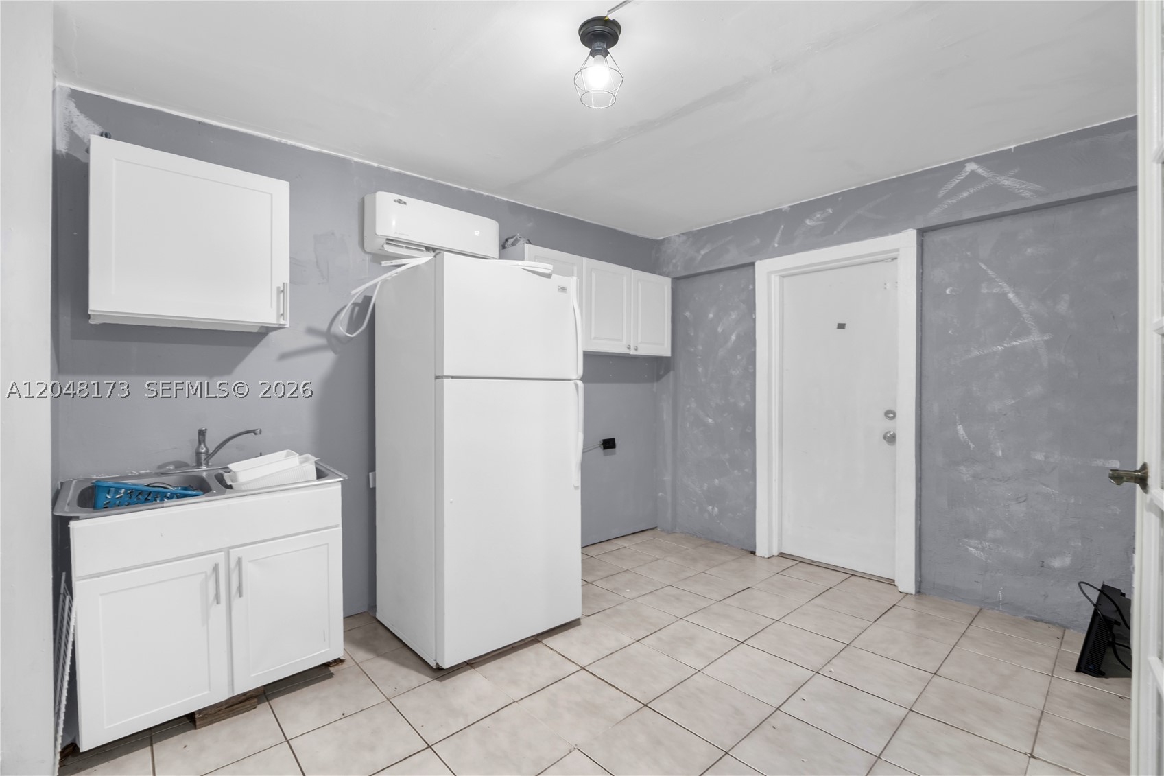 1300 S 20th Ave Property Photo 13