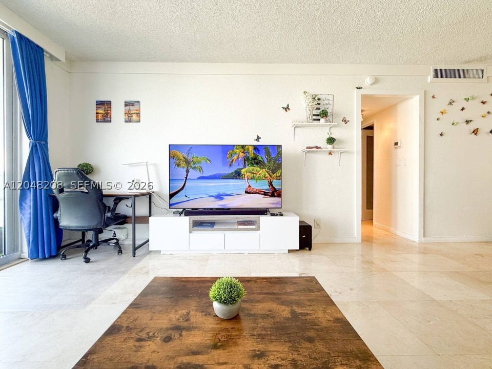 3901 S Ocean Dr 9b Property Photo 13