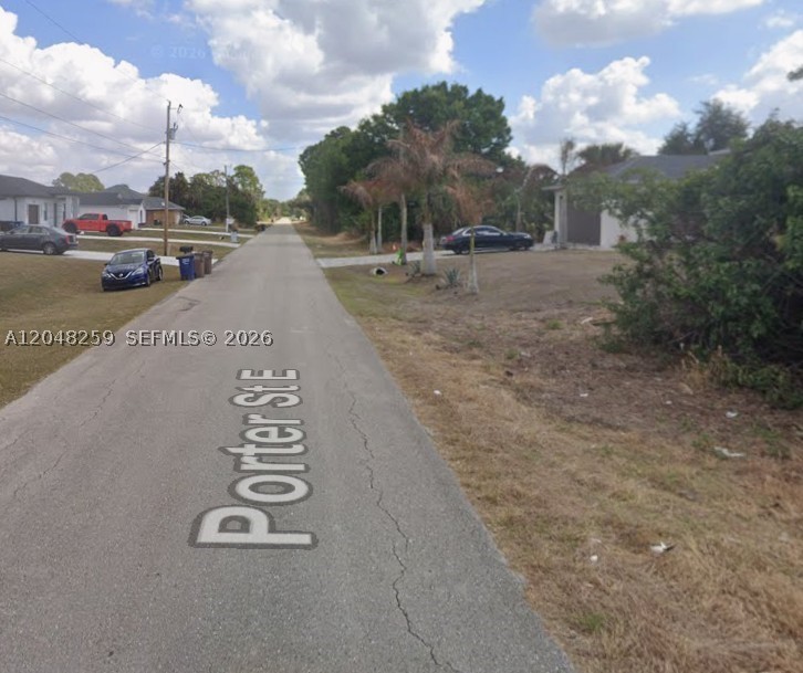 820 Porter St E Property Photo 3