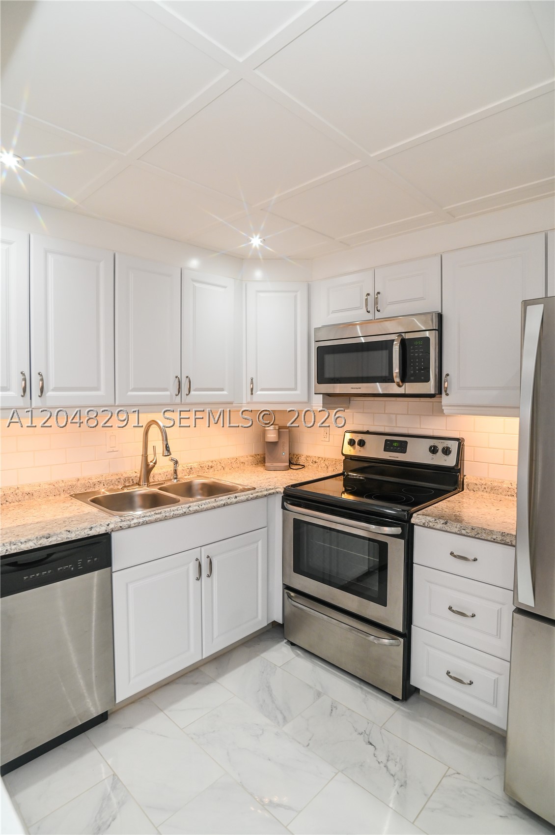 130 Cypress Club Dr 324 Property Photo 4
