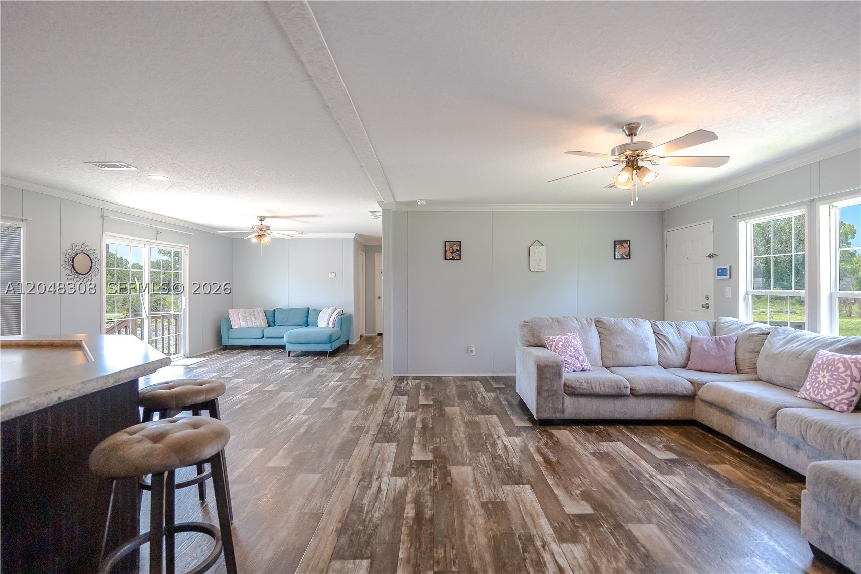 585 S Lindero St Property Photo 13