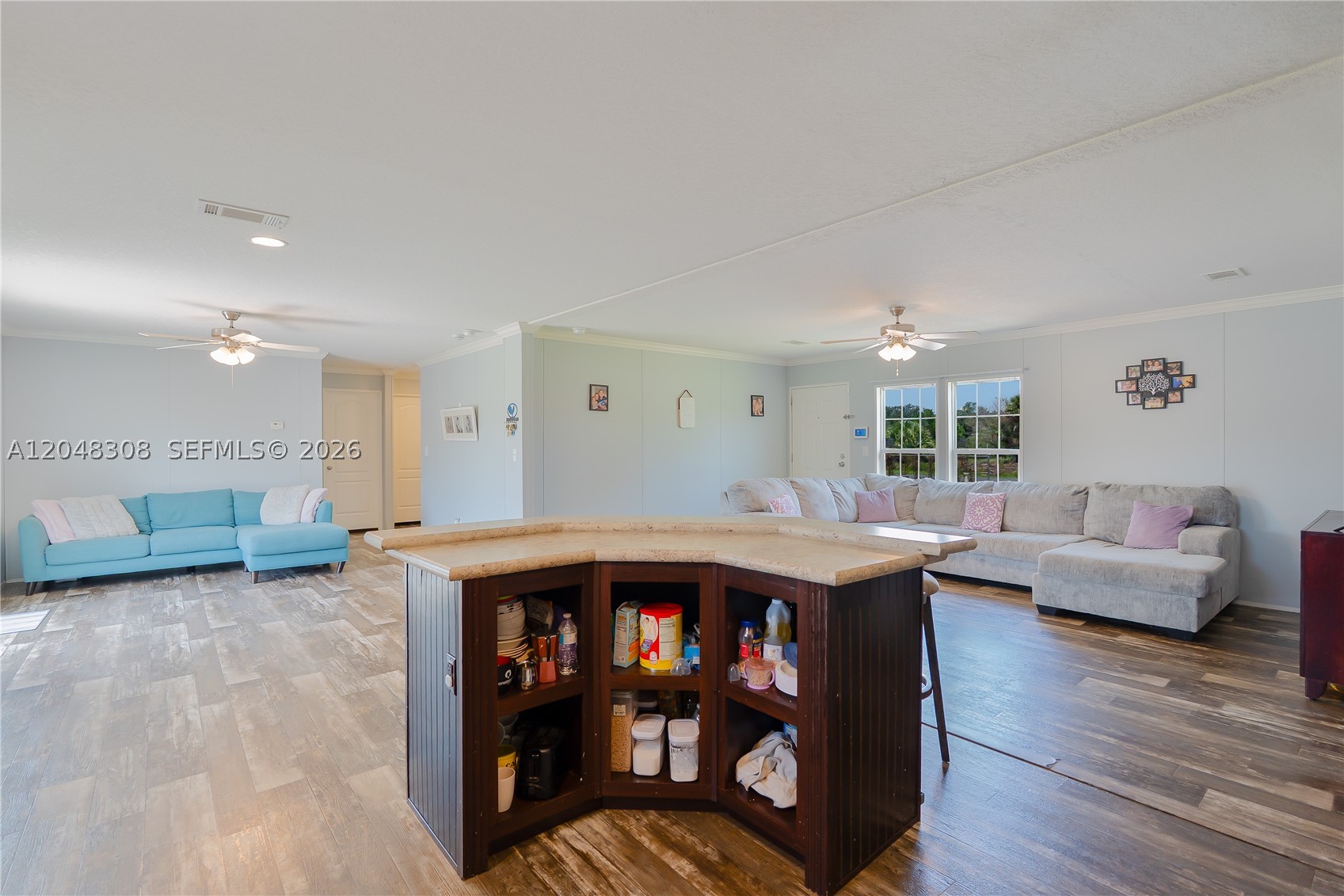 585 S Lindero St Property Photo 14