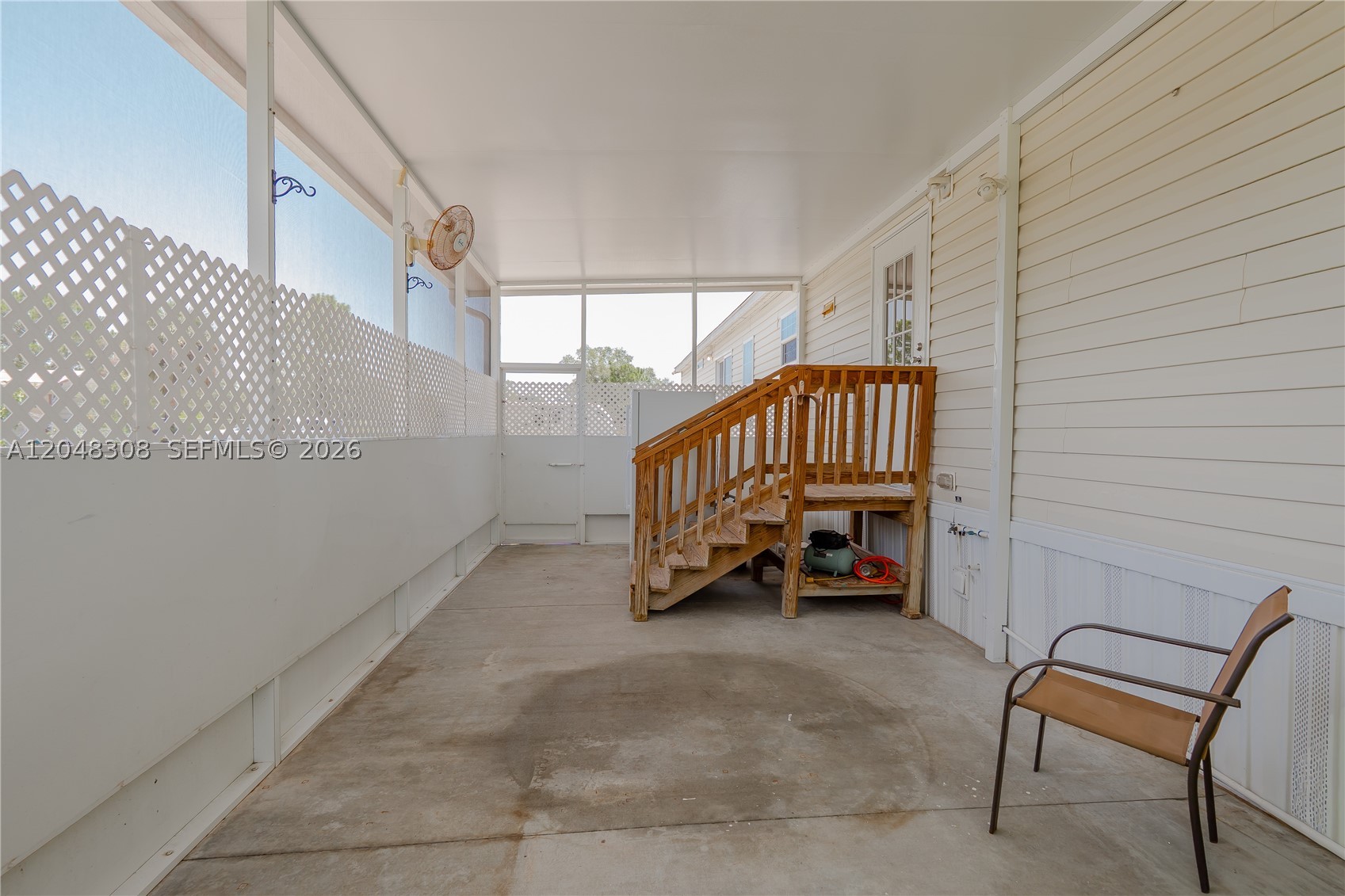 585 S Lindero St Property Photo 40