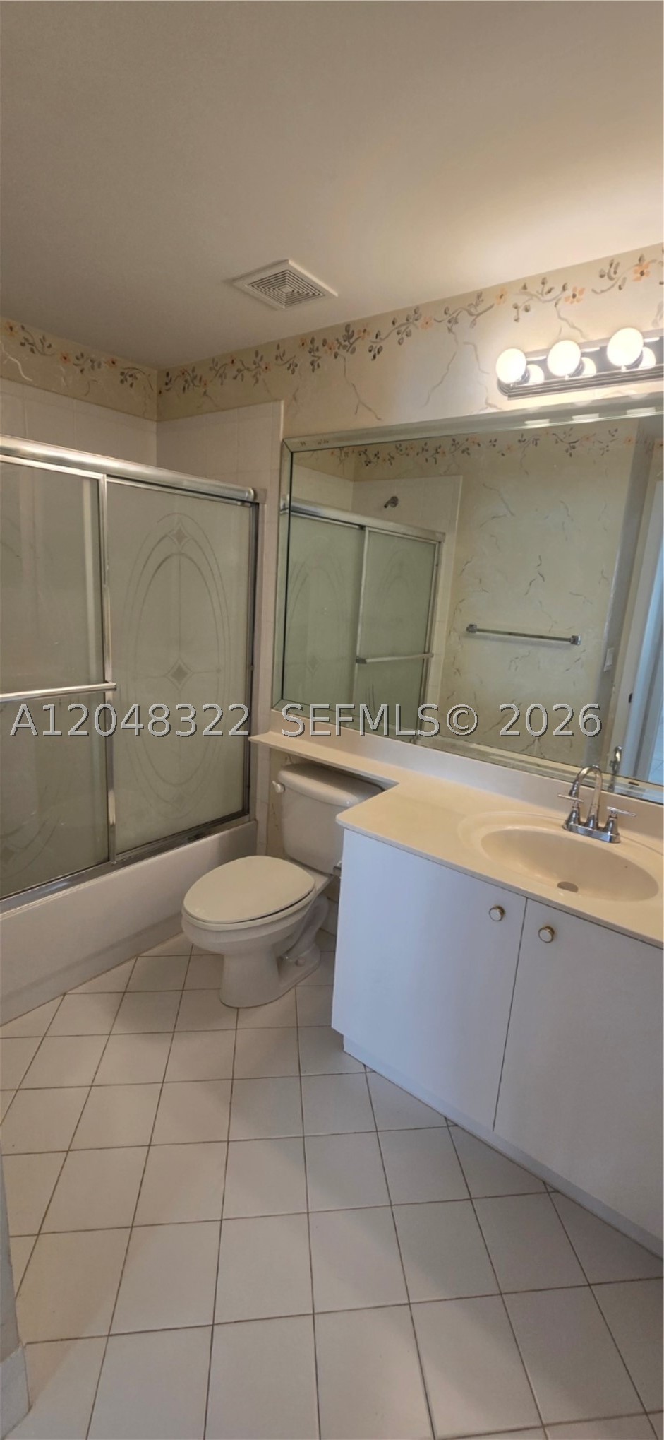 7775 Southampton Ter 305 Property Photo 8