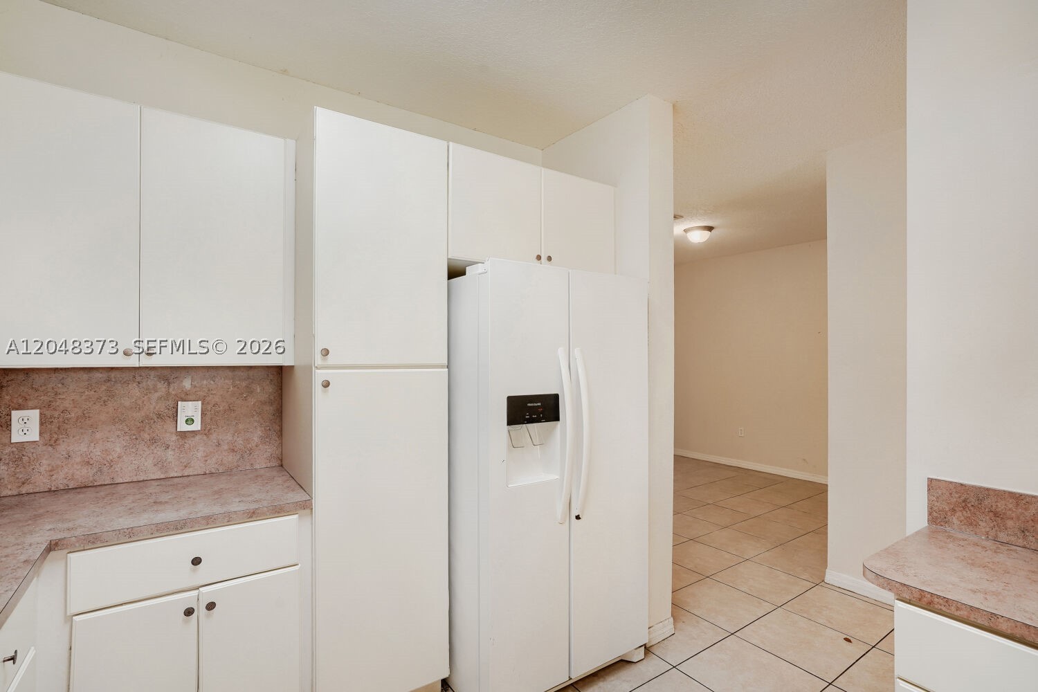 666 Ne 35th Ave Property Photo 11