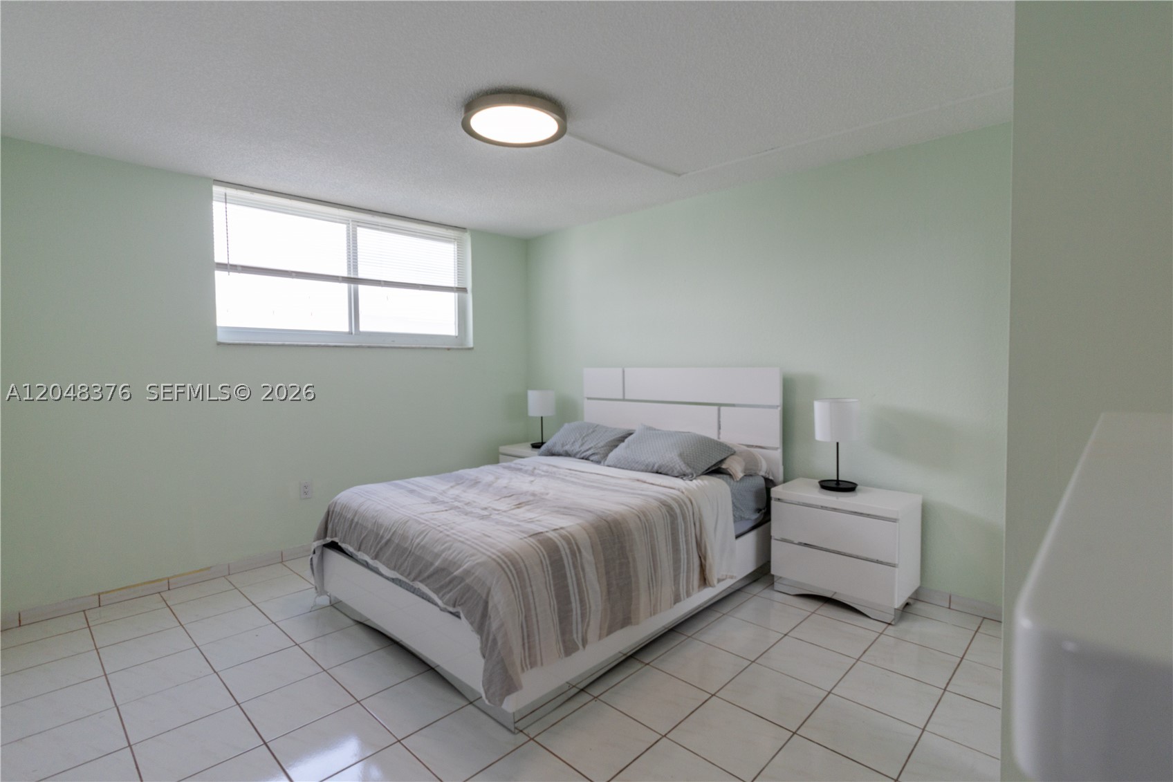1750 James Ave 7l Property Photo 13