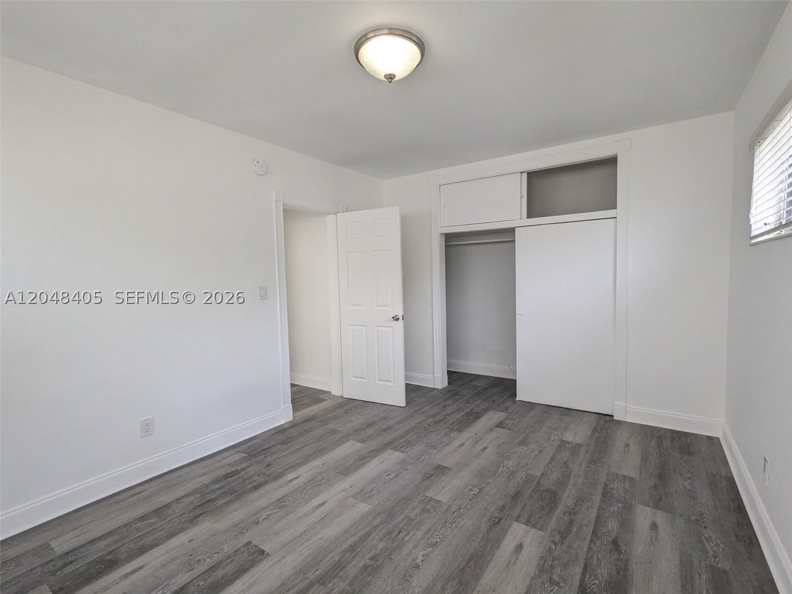 7815 Crespi Blvd 1 Property Photo 1