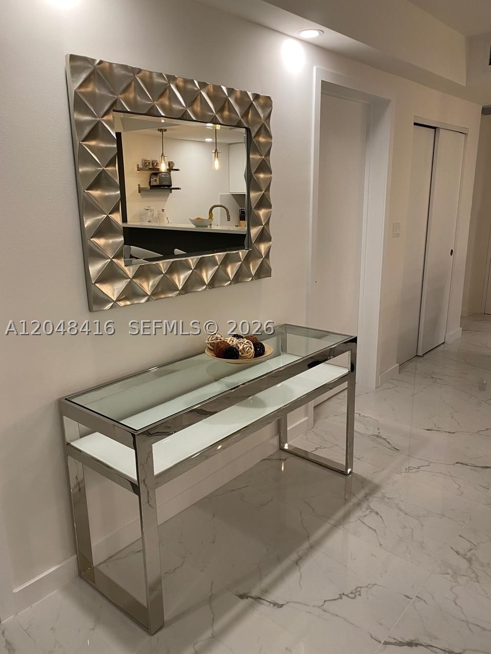 5601 Collins Ave 722 Property Photo 23