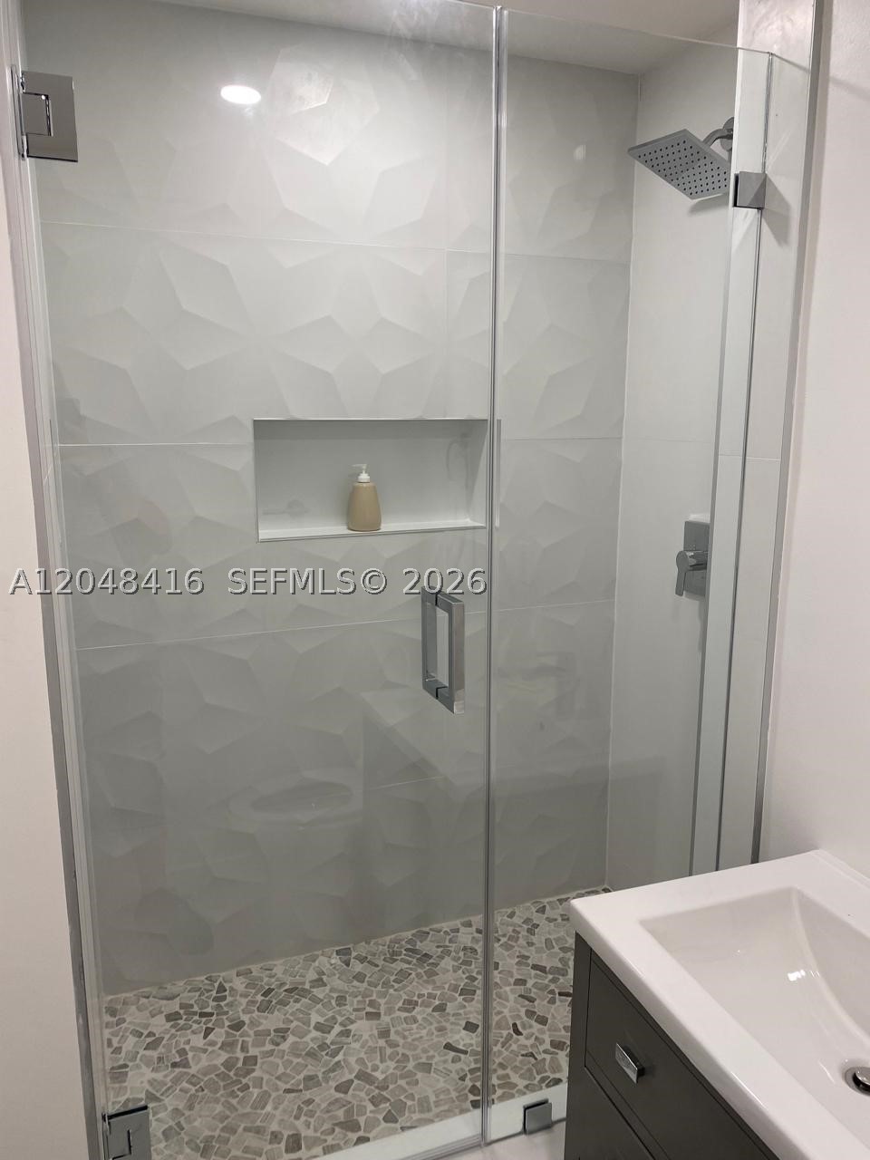 5601 Collins Ave 722 Property Photo 29