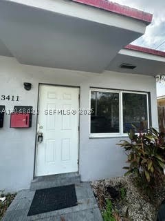 3411 NW 9th Ct B Property Photo 1