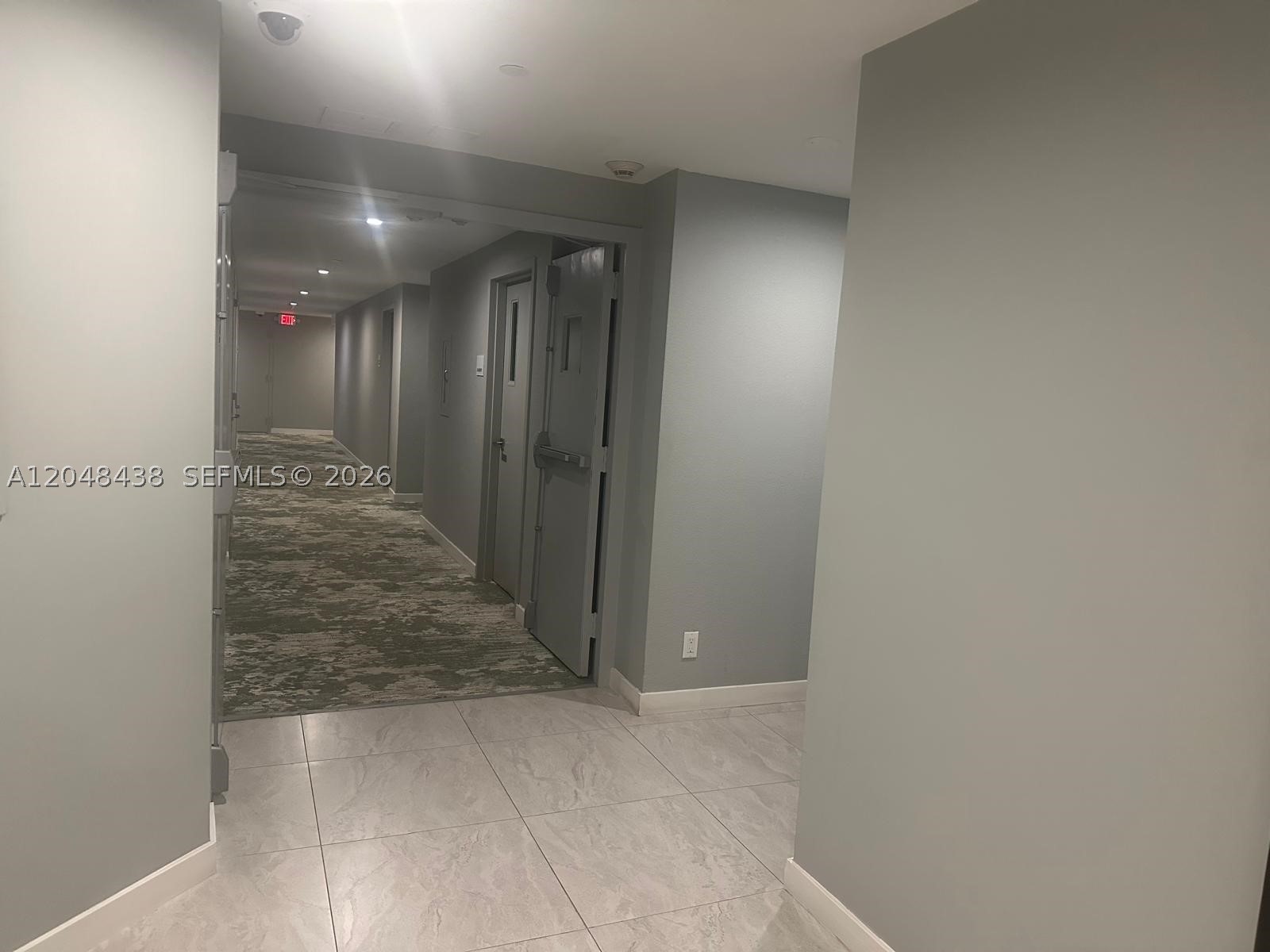 2555 Collins Ave Ph214 Property Photo 15