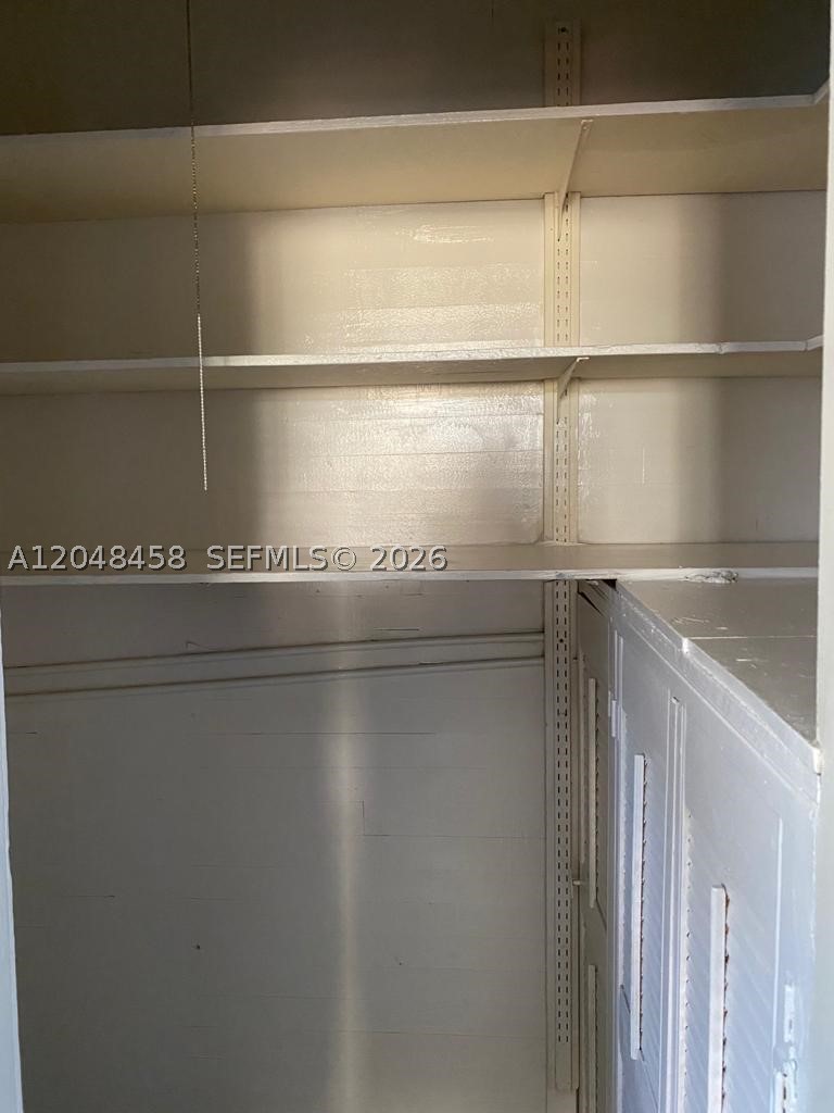 A12048458 Property Photo 21