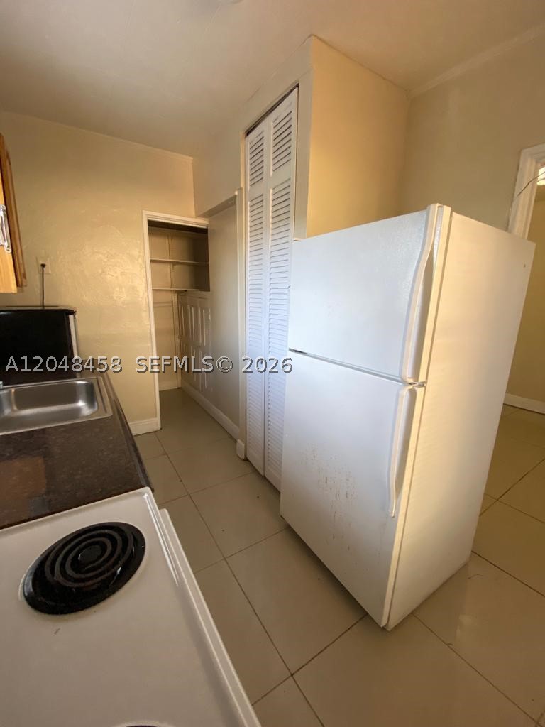 A12048458 Property Photo 31