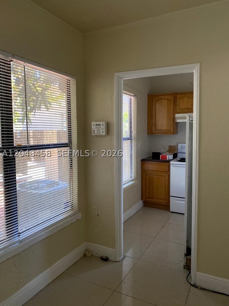 A12048458 Property Photo 35