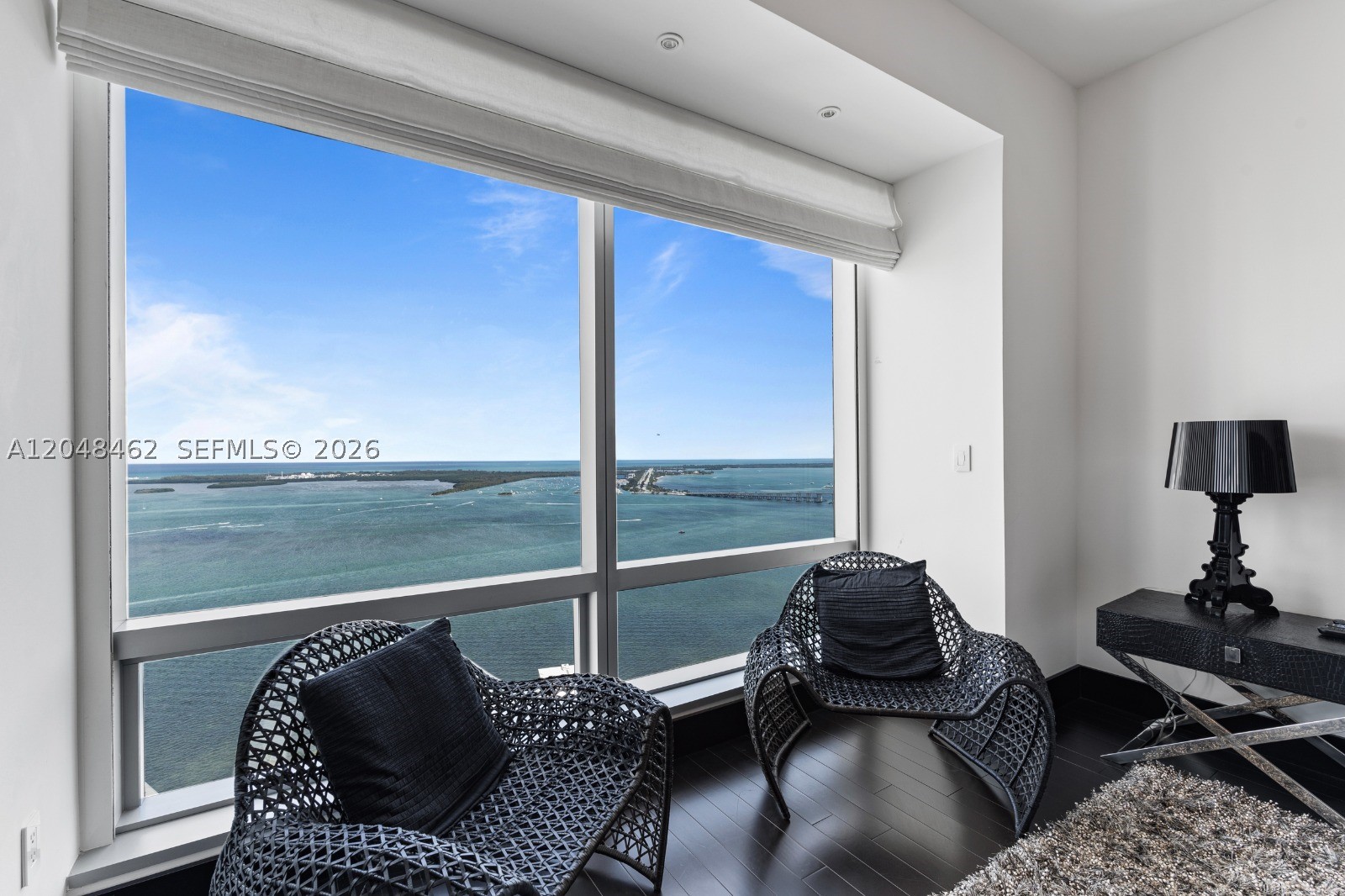 1425 Brickell Ave 42e Property Photo 3