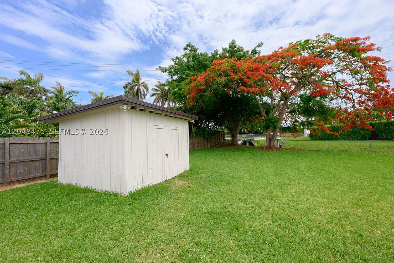 18451 Sw 90th Ave Property Photo 40