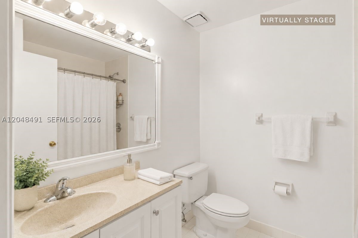 10014 Hammocks Blvd 204-4 Property Photo 12