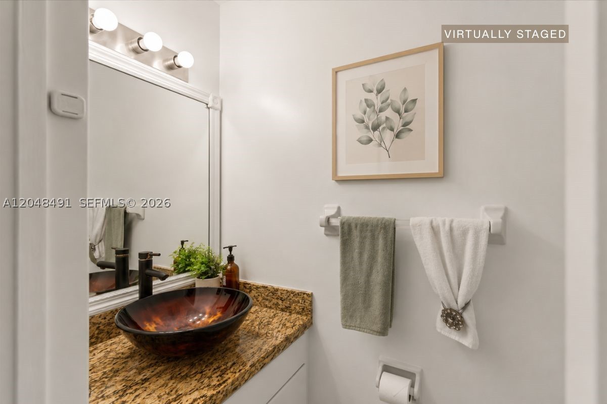10014 Hammocks Blvd 204-4 Property Photo 14