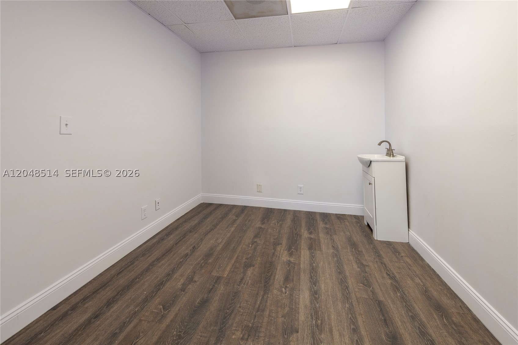 3801 N University Dr 313 Property Photo 13