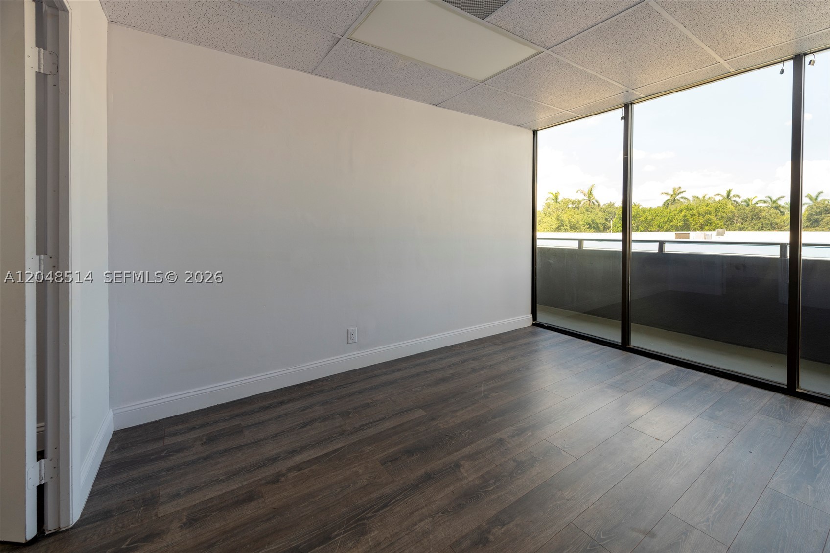 3801 N University Dr 313 Property Photo 14