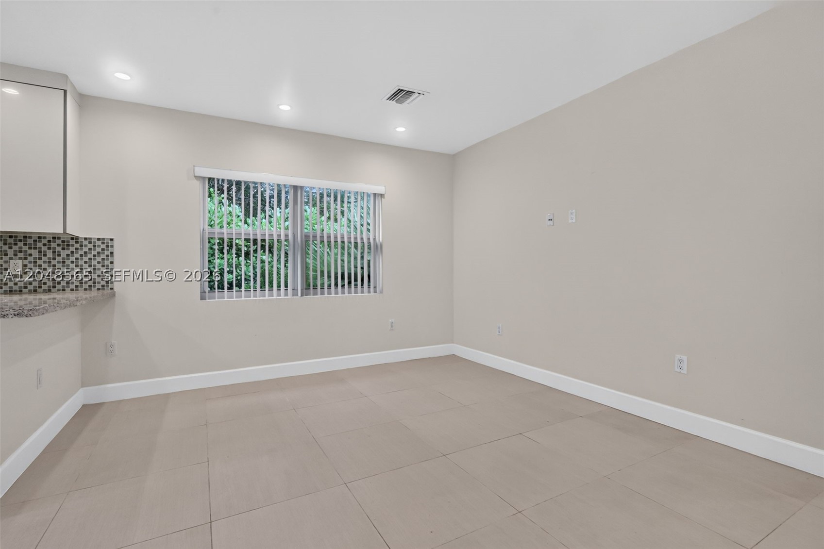 12800 Ne 11th Ave 3 Property Photo 6
