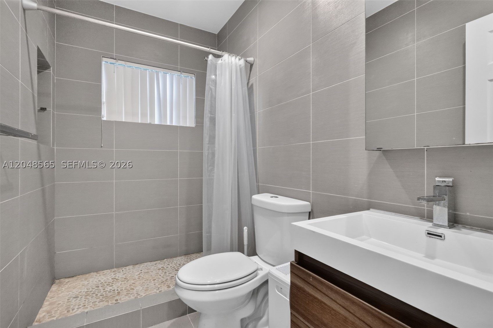 12800 Ne 11th Ave 3 Property Photo 12