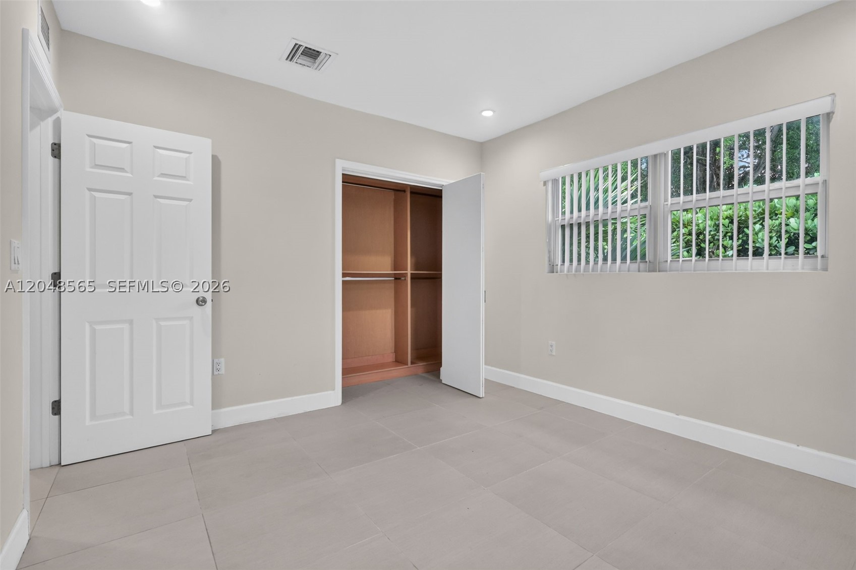 12800 Ne 11th Ave 3 Property Photo 16