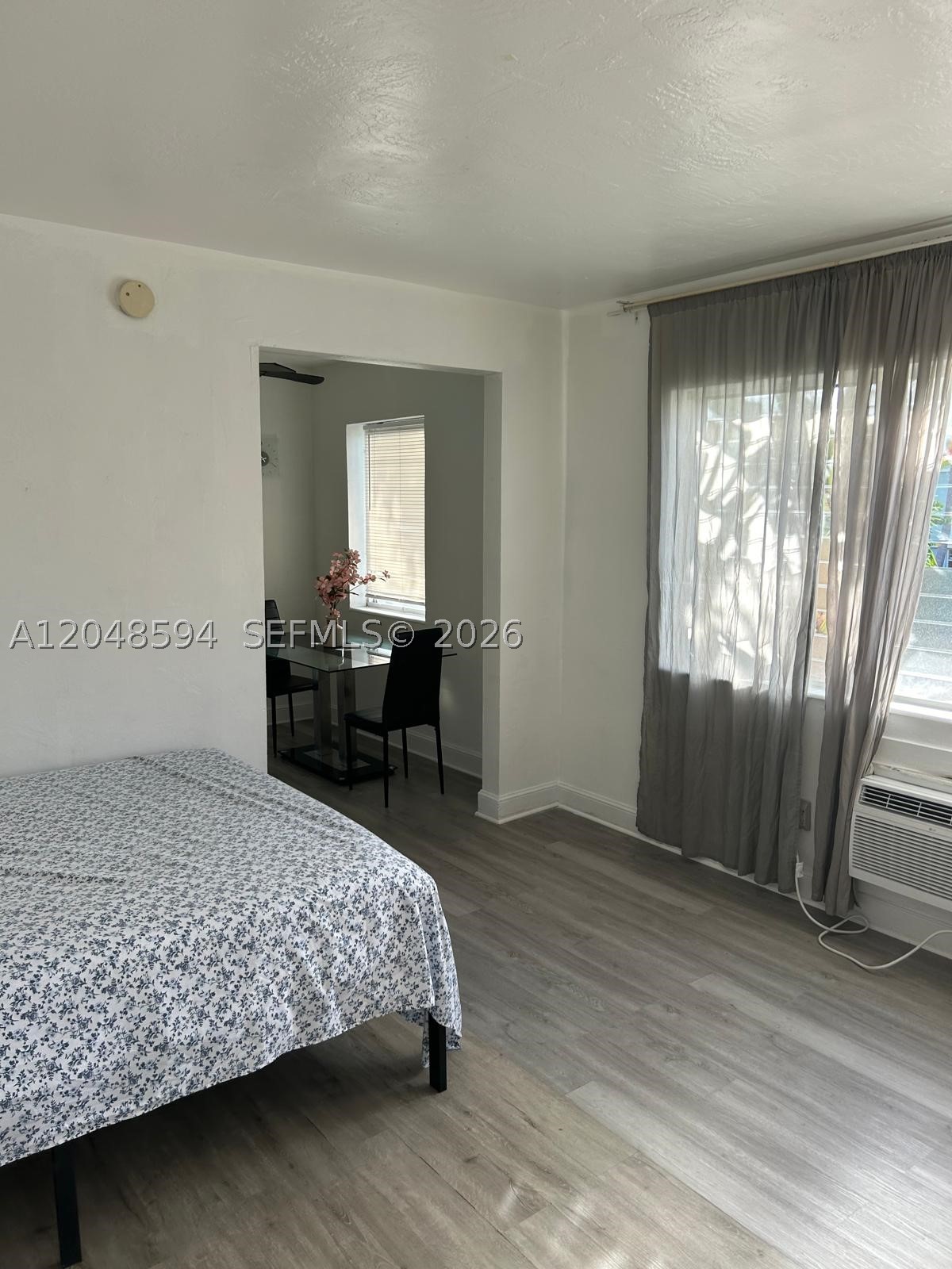 761 Euclid Ave 9 Property Photo 7