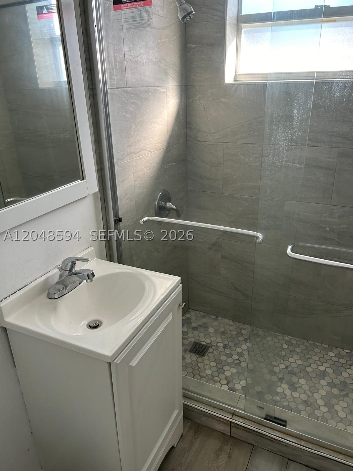 761 Euclid Ave 9 Property Photo 8