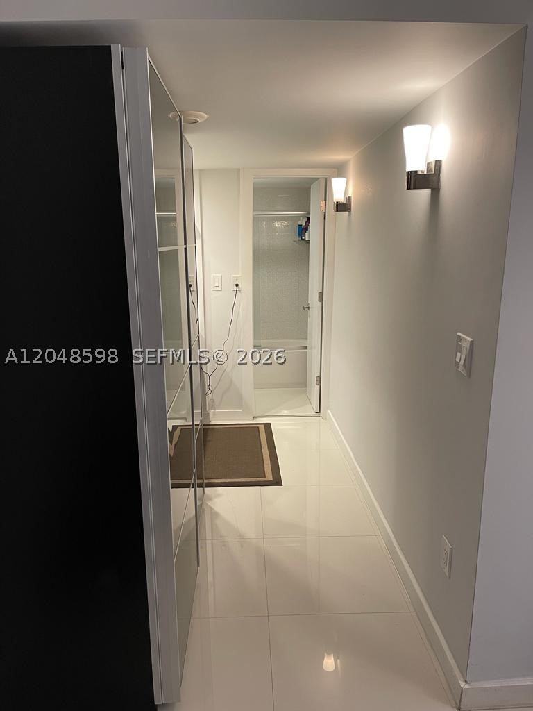 5701 Collins Ave 1411 Property Photo 7
