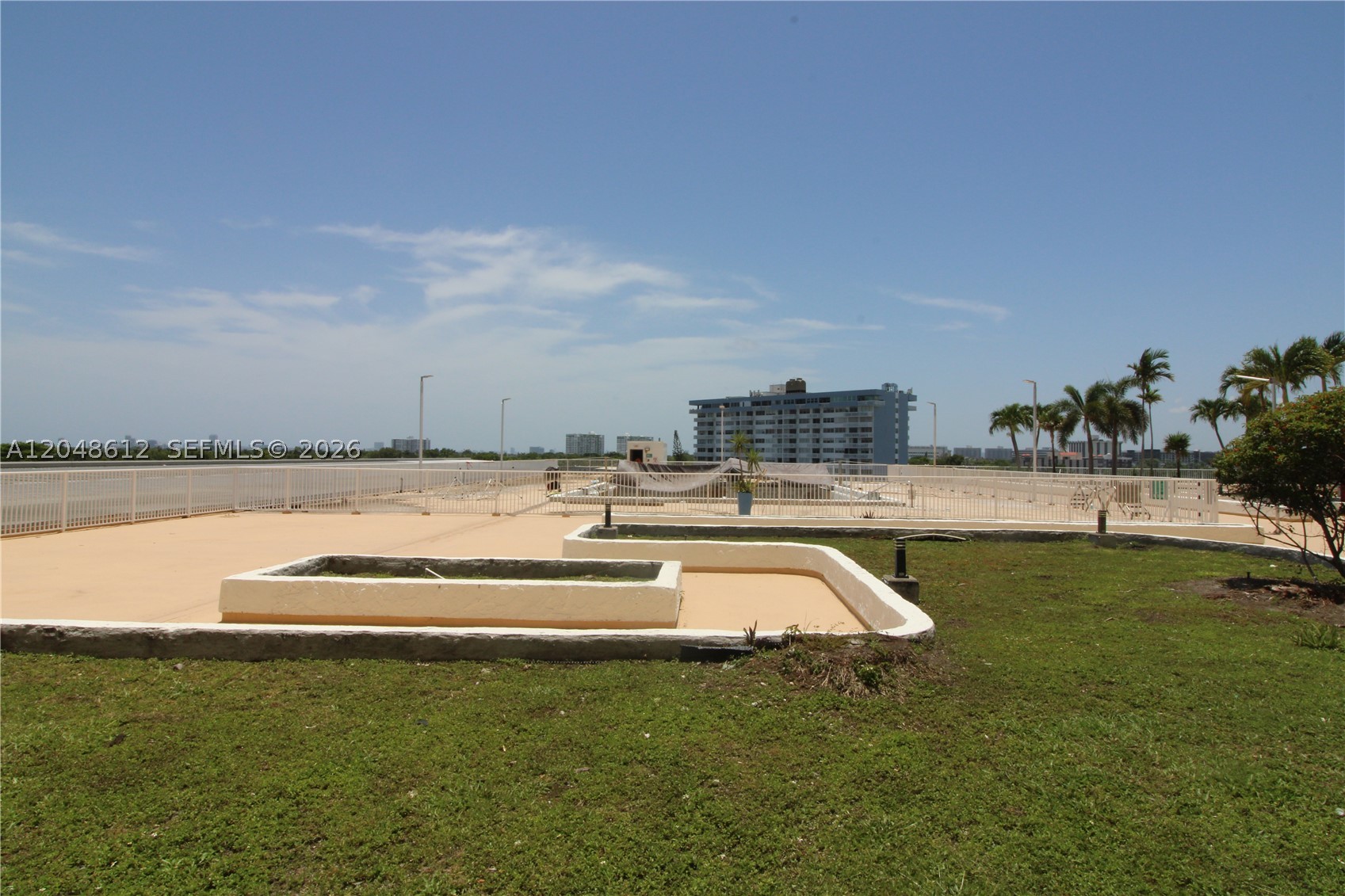 13499 Biscayne Blvd 412 Property Photo 2