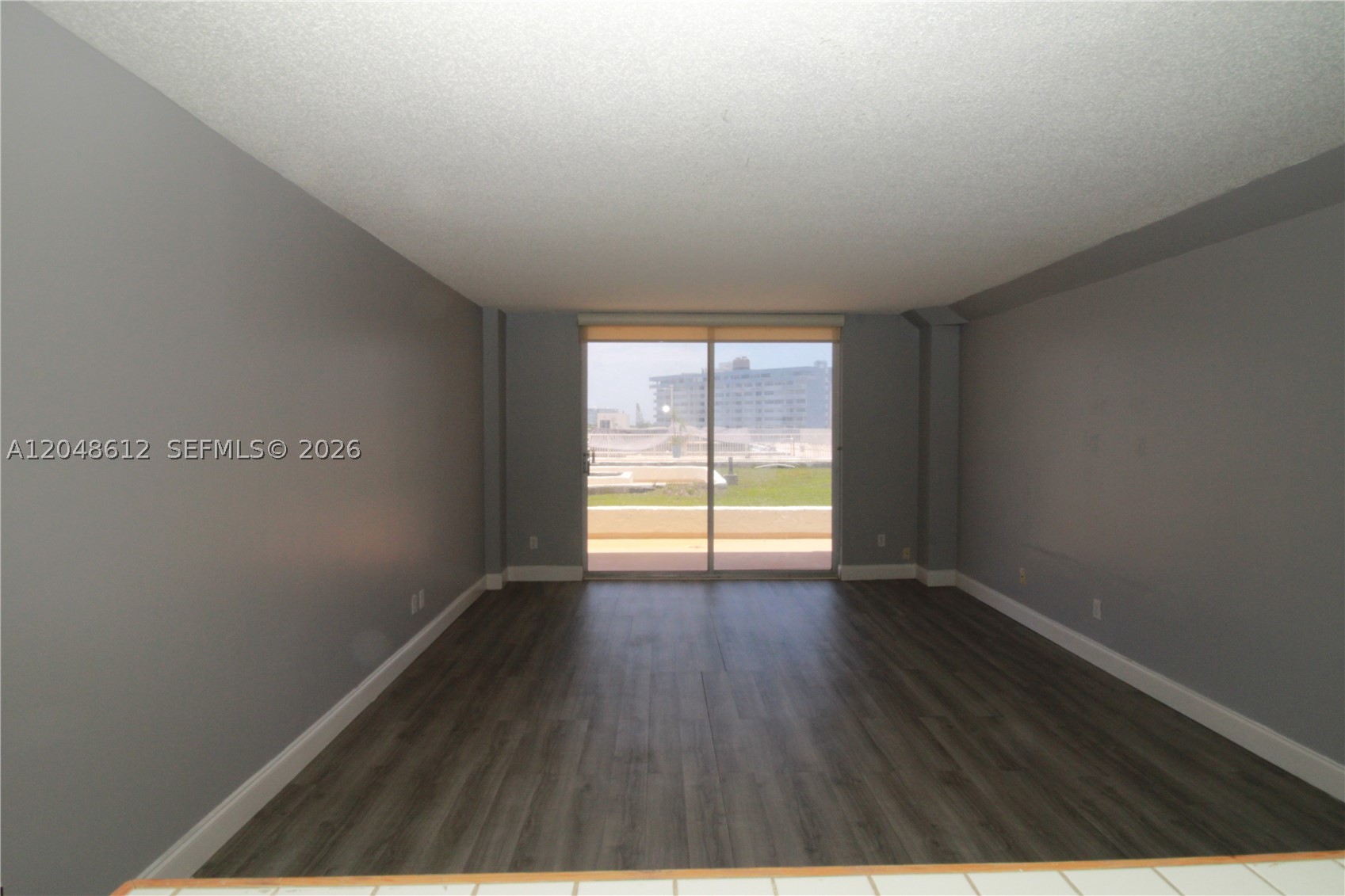 13499 Biscayne Blvd 412 Property Photo 4