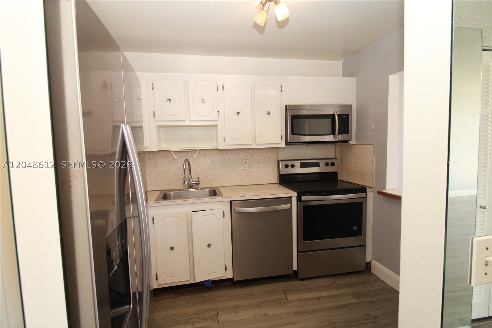13499 Biscayne Blvd 412 Property Photo 5