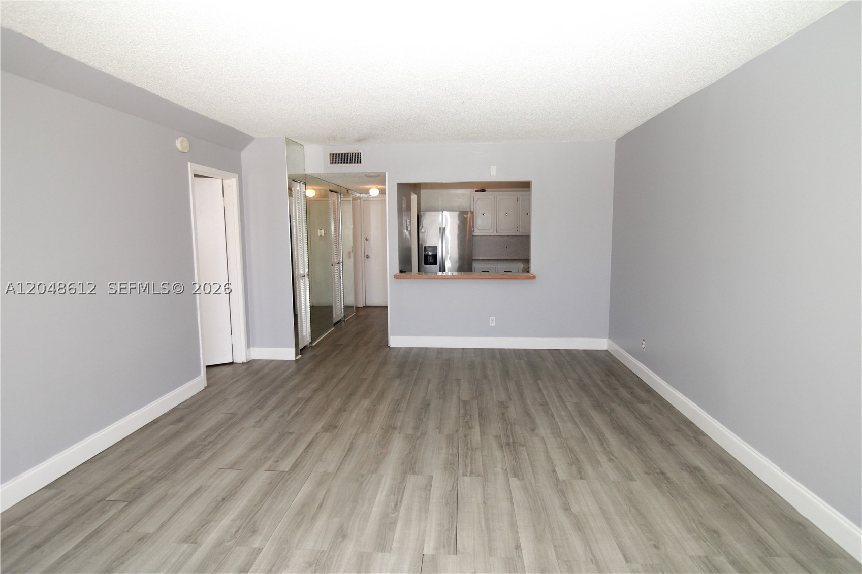 13499 Biscayne Blvd 412 Property Photo 6
