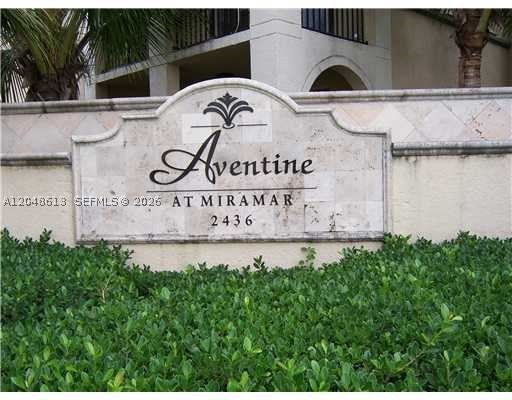 2541 Centergate Dr 101 Property Photo 1