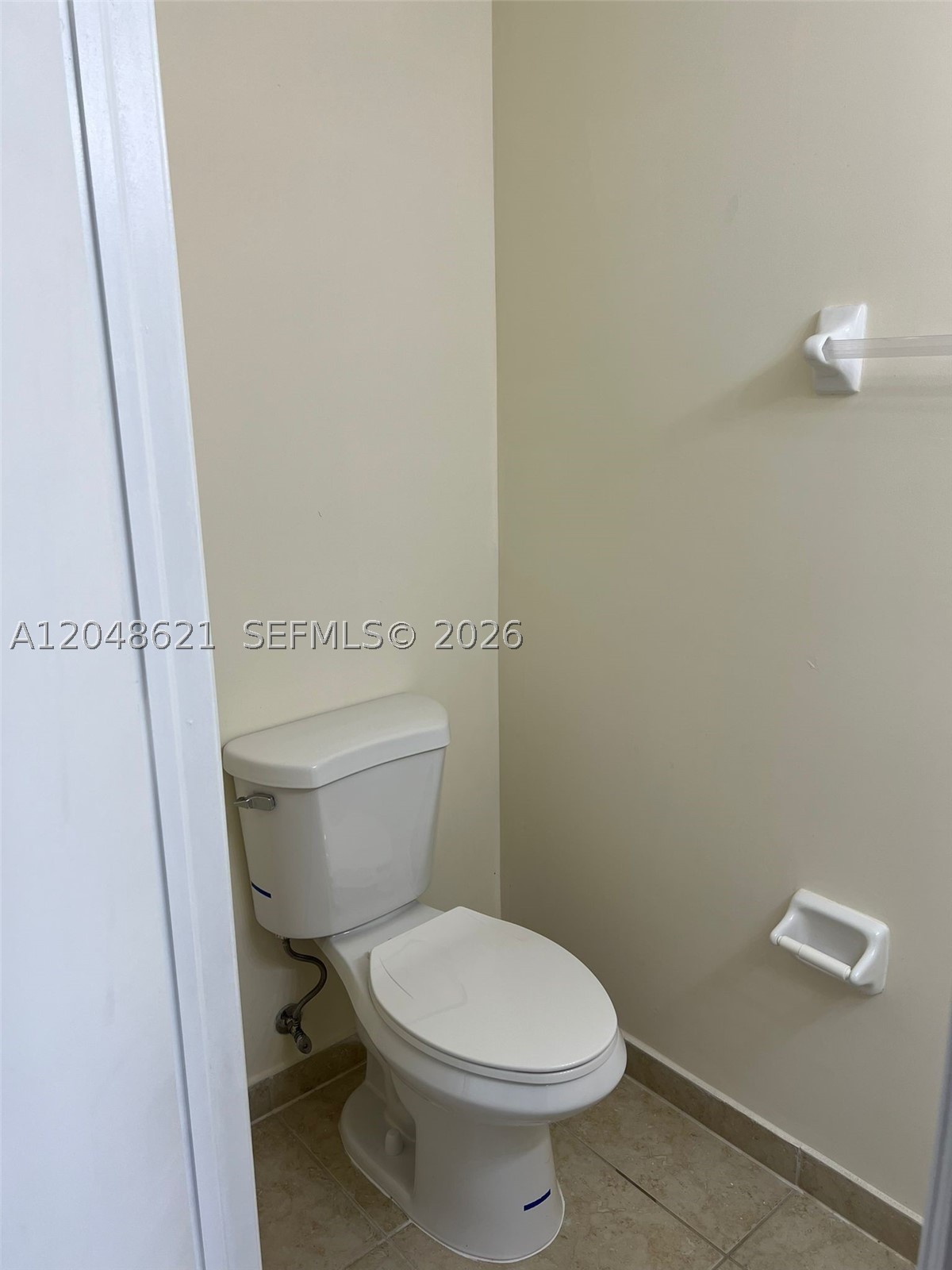 1581 Se 31st Ct 0 Property Photo 7