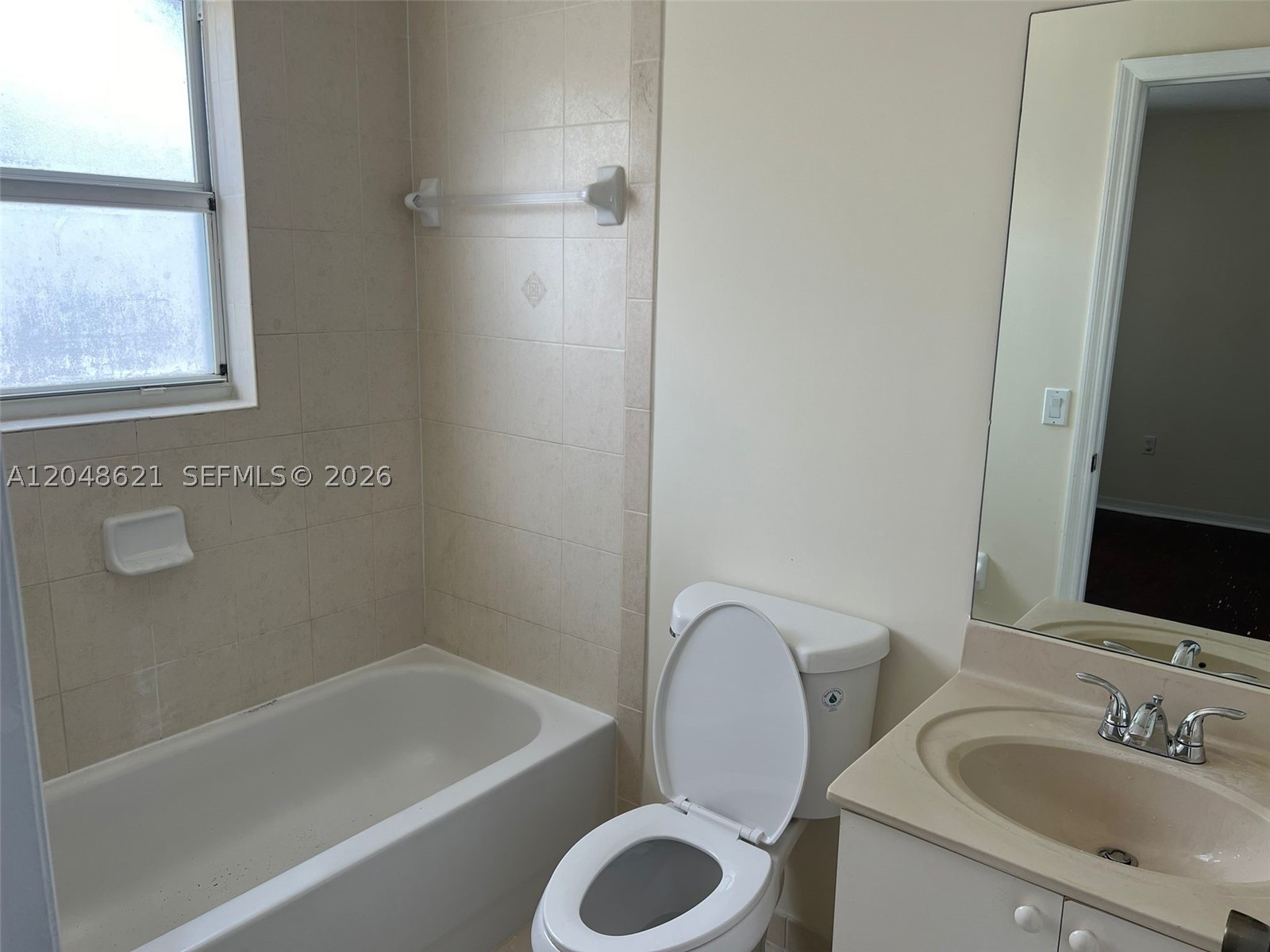 1581 Se 31st Ct 0 Property Photo 14