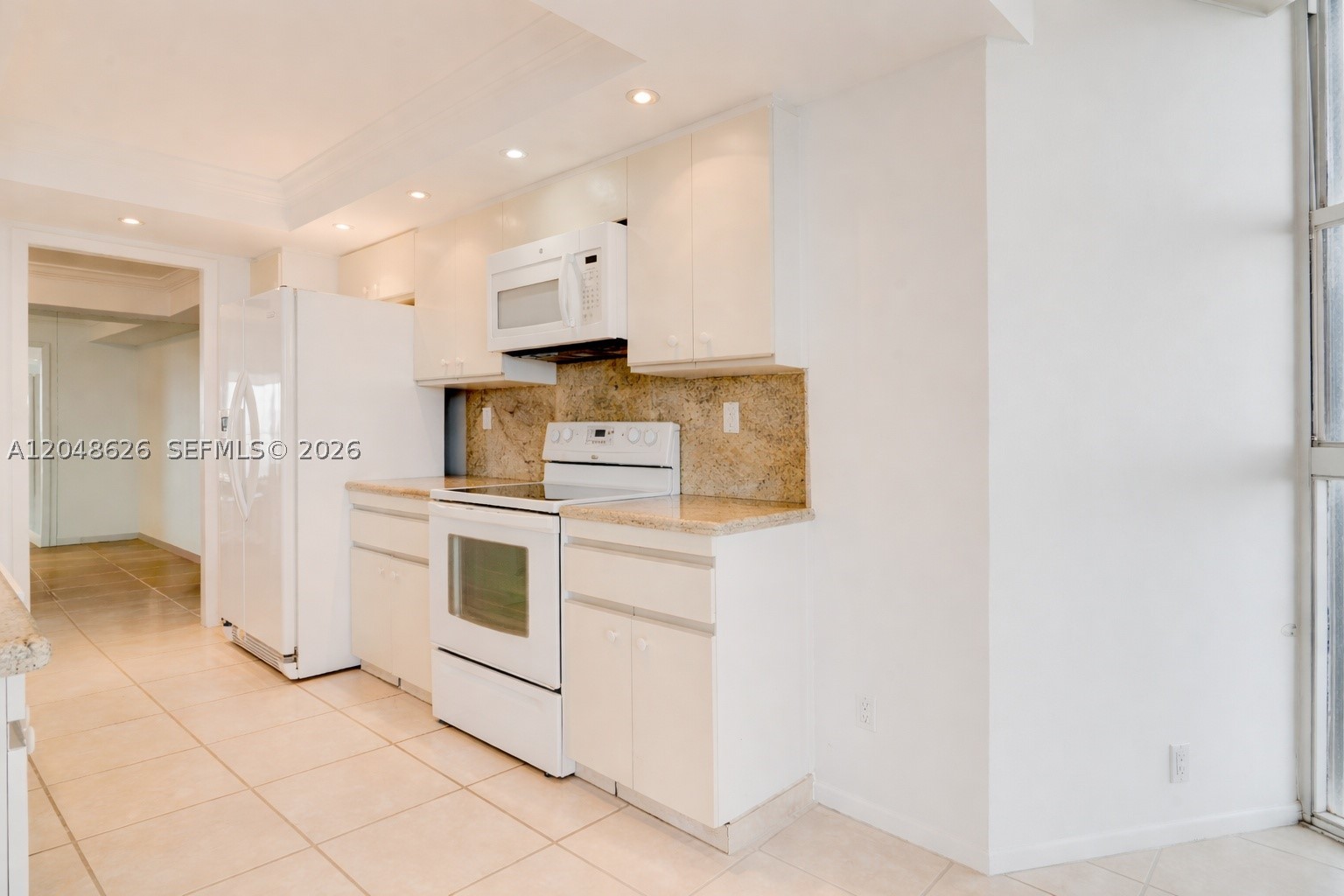 4000 Towerside Ter 908 Property Photo 7