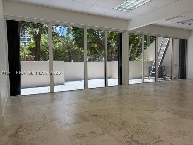 520 Brickell Key Dr O208 Property Photo 5