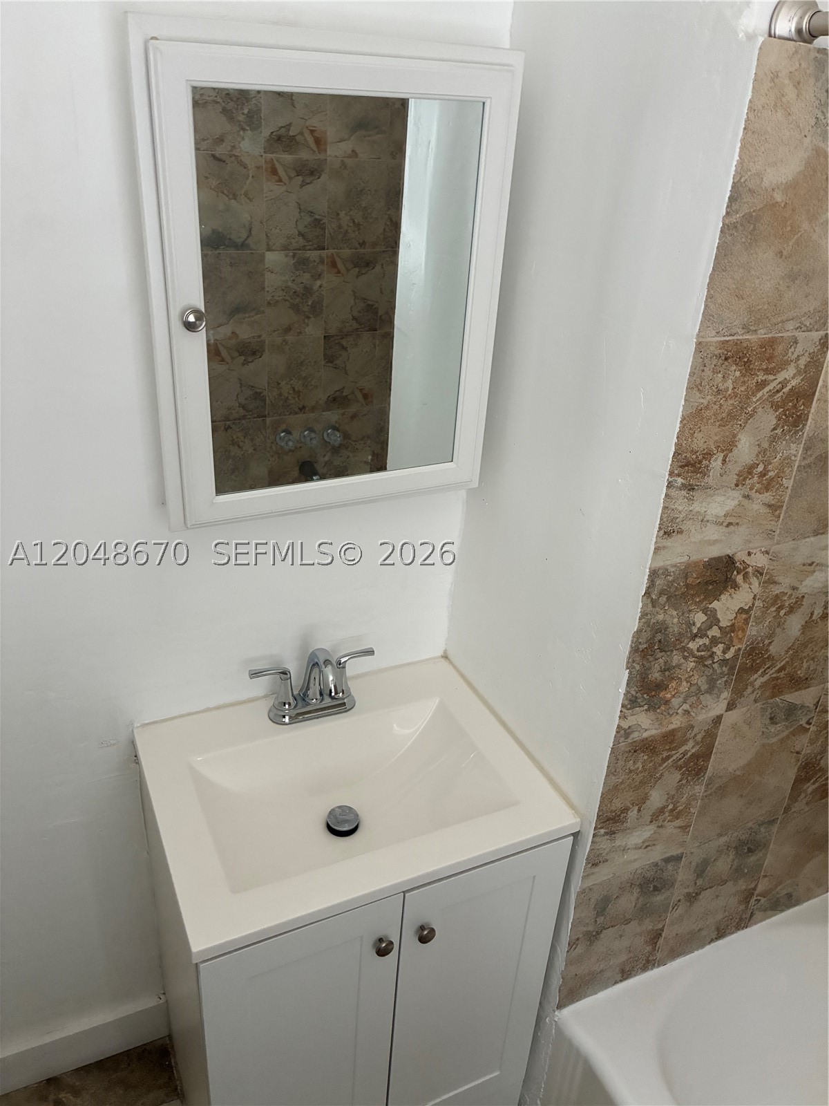 8020 Abbott Ave 6 Property Photo 8