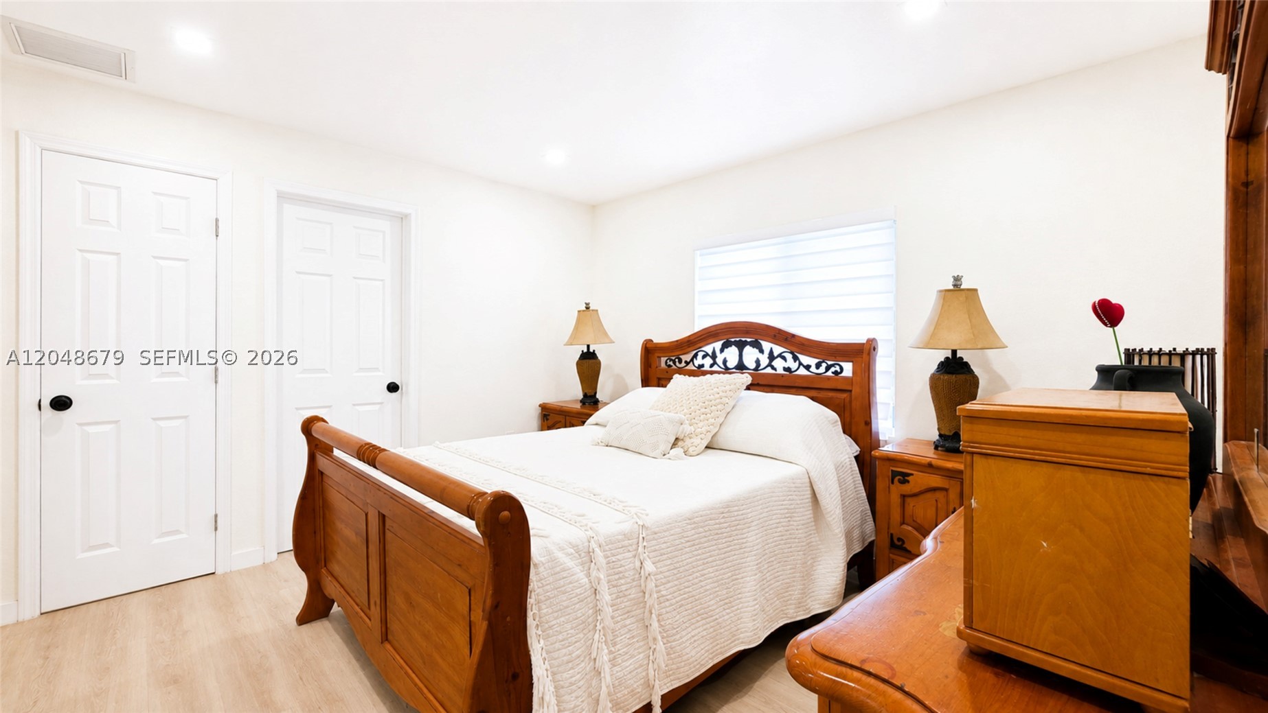 525 N Granja St Property Photo 30