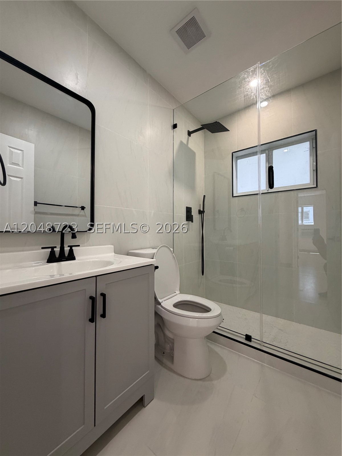 1235 Normandy Dr 7 Property Photo 12